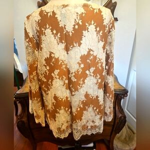 Chico's Black Label Size. 3(XL) Lace Over-Lay Top